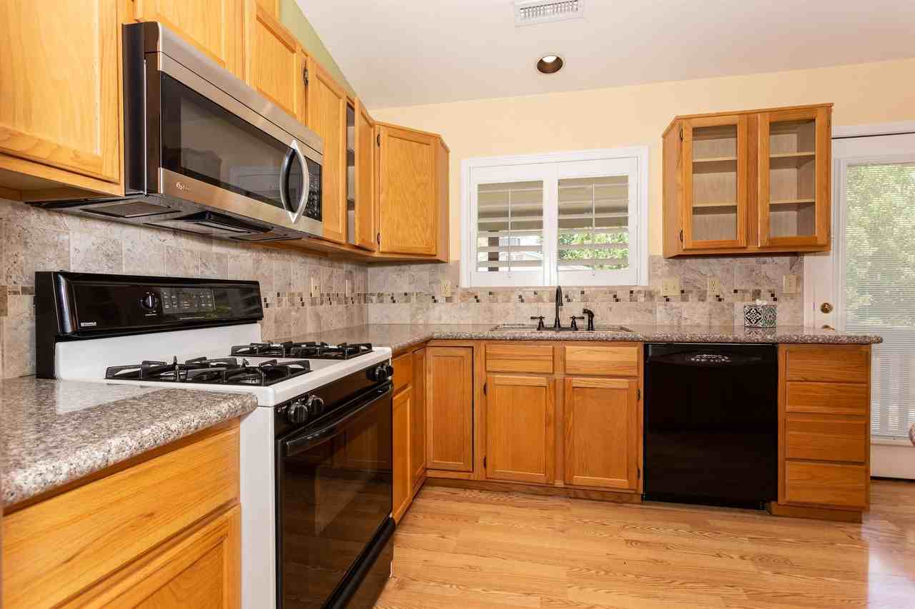 5442 N Wickiup Rd - Photo 3 of 22