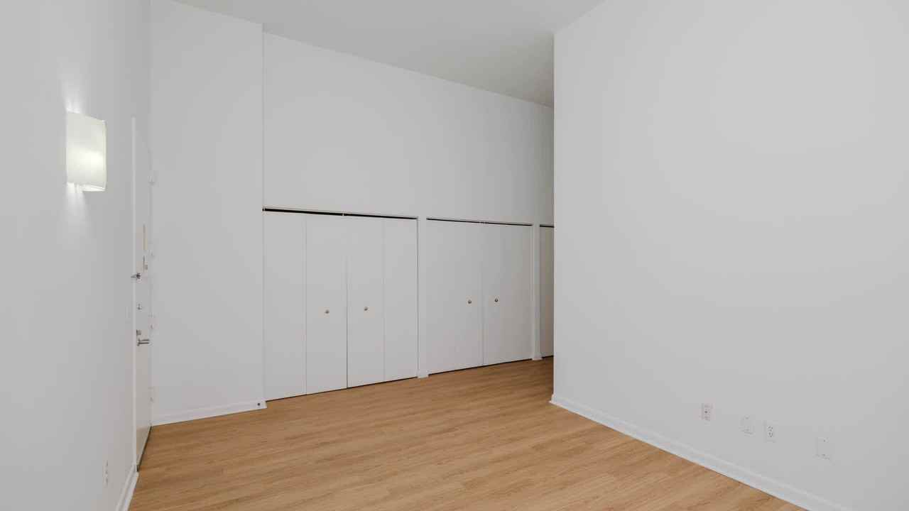 71 Broadway - Photo 6 of 50