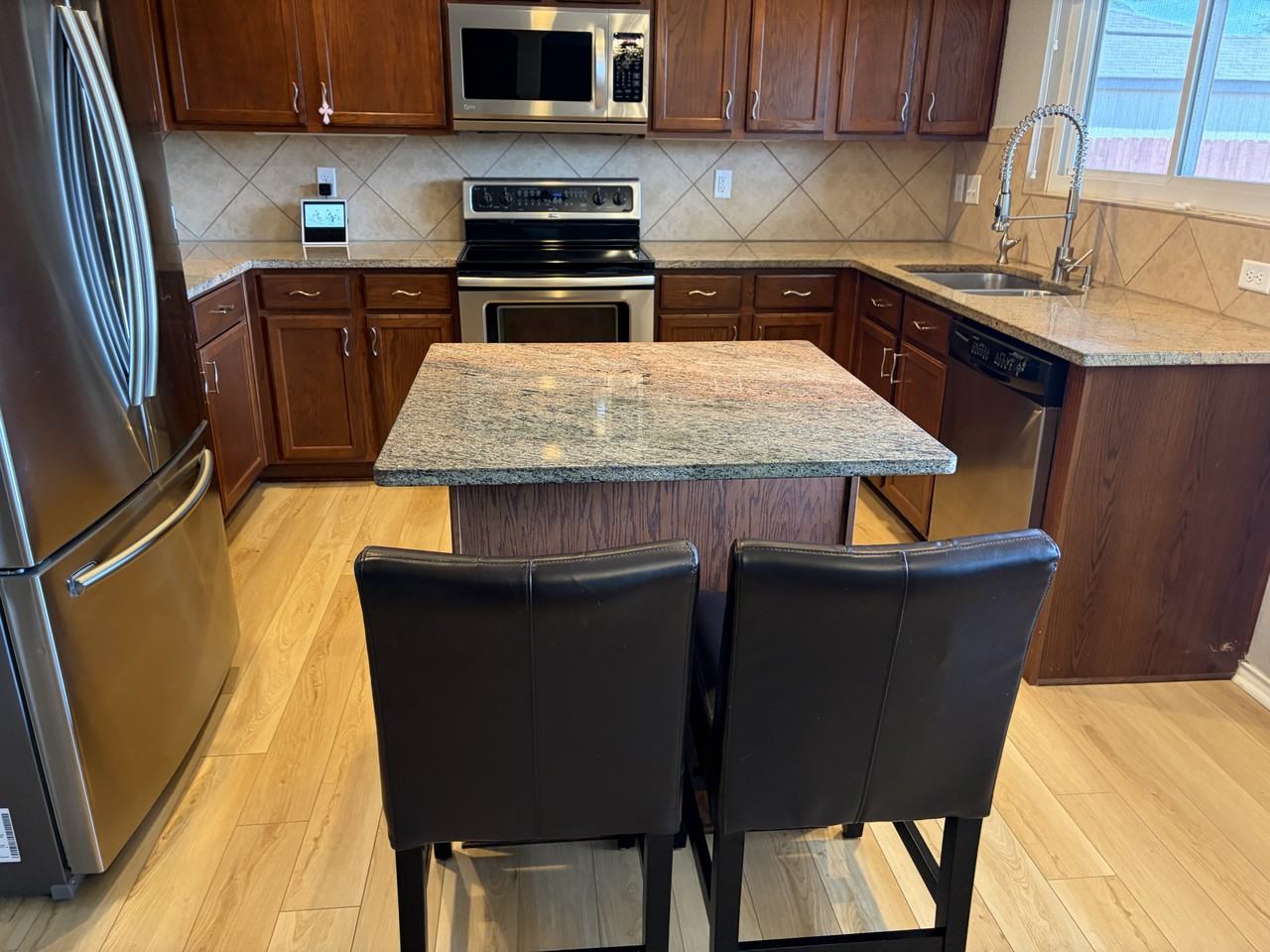 16223 Kentucky Rdg #NA - Photo 3 of 30