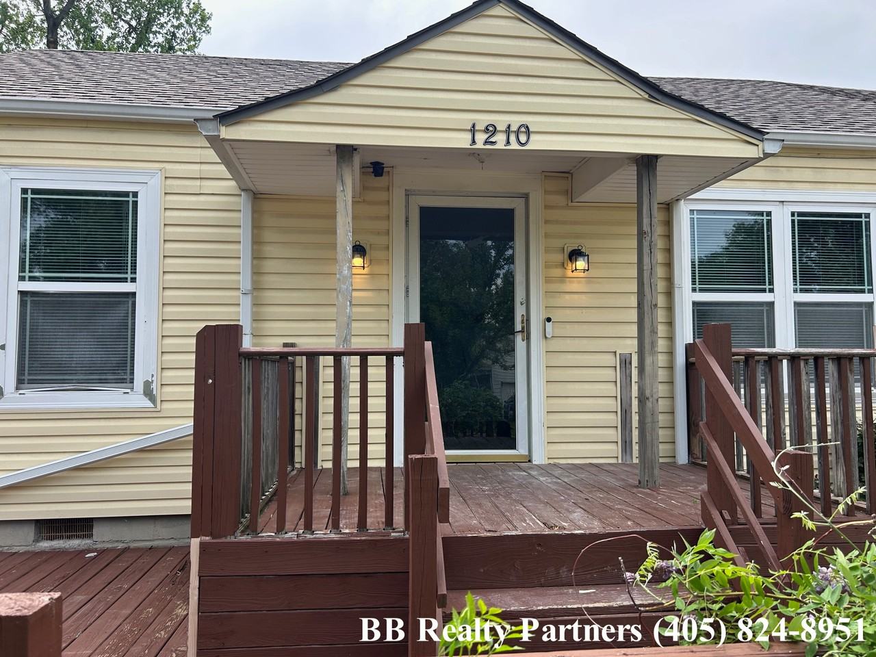 1210 S Fulton Ave #NA - Photo 2 of 26