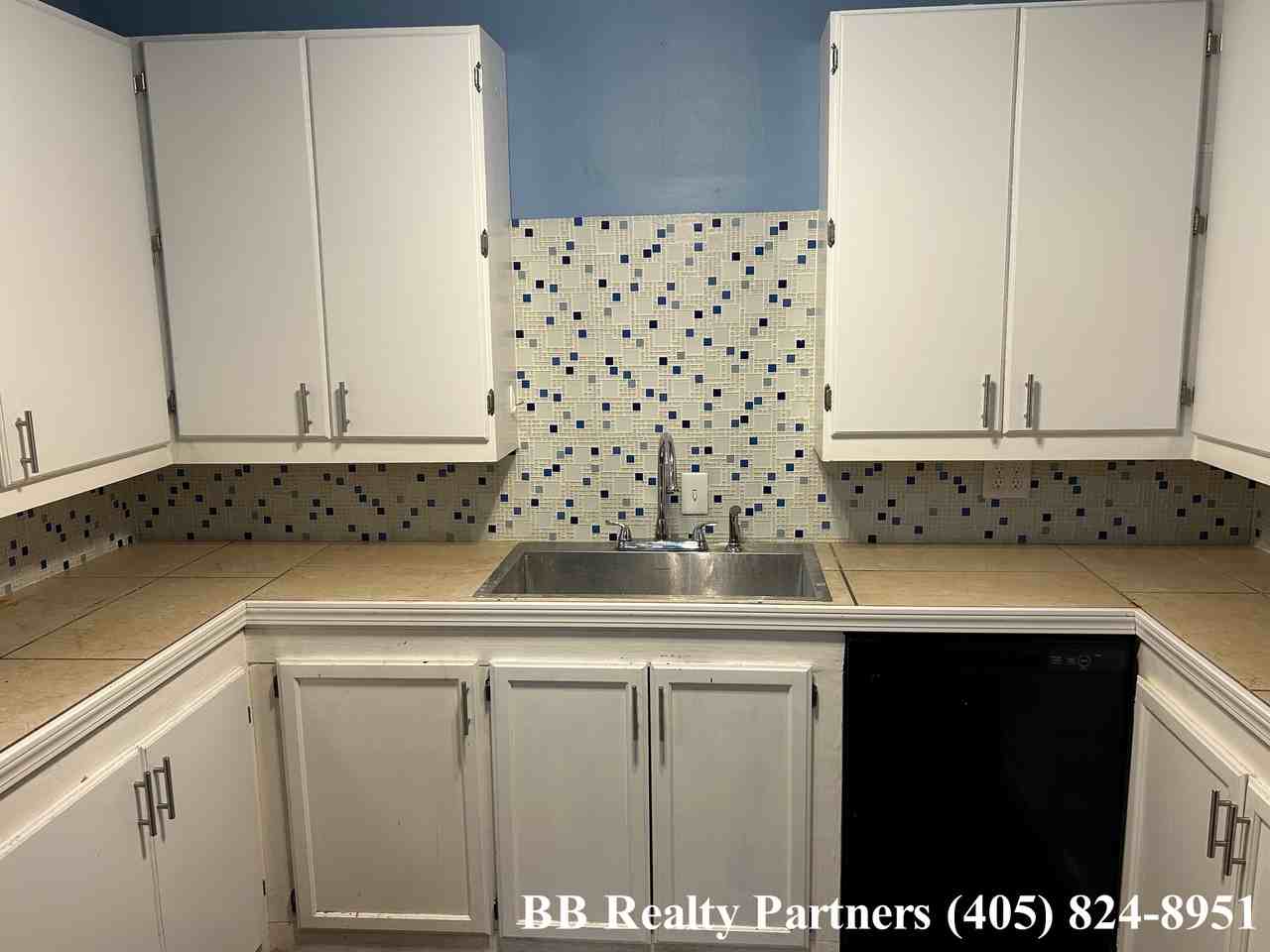 1210 S Fulton Ave #NA - Photo 7 of 26