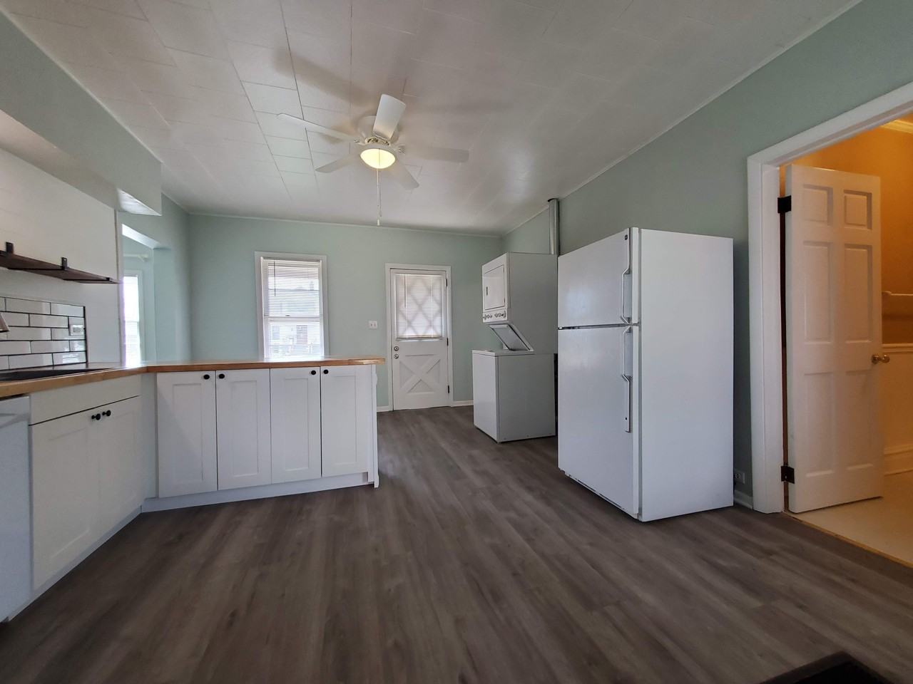 444 S Main St #NA - Photo 4 of 11