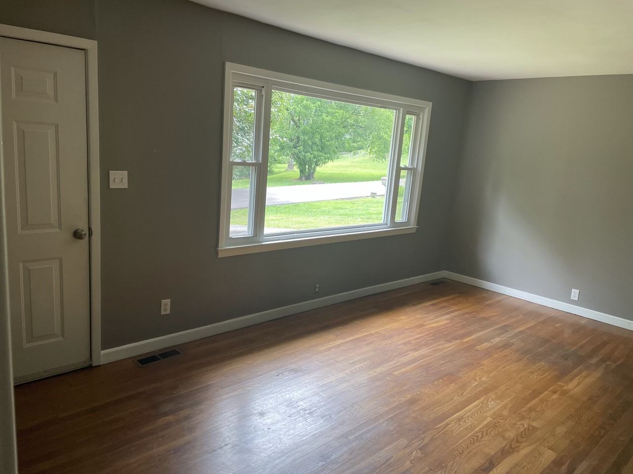 2911 Davis St #NA - Photo 5 of 28