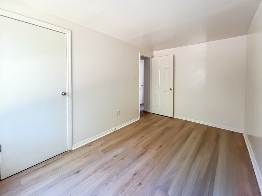 7 Fox Hill Dr #7 - Photo 3 of 15