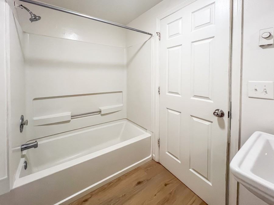 7 Fox Hill Dr #7 - Photo 7 of 15