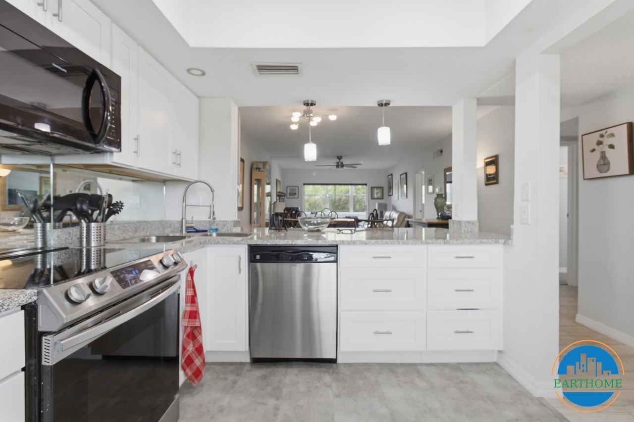 7321 Central Ave #307 - Photo 7 of 33