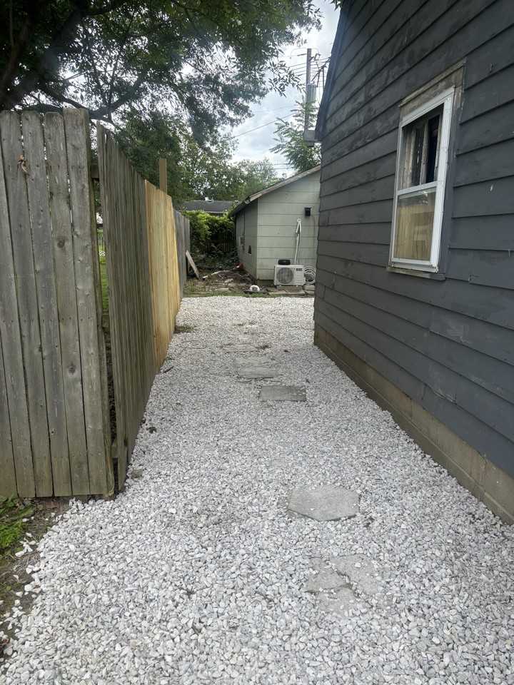 721 W Walnut St #NA - Photo 6 of 6