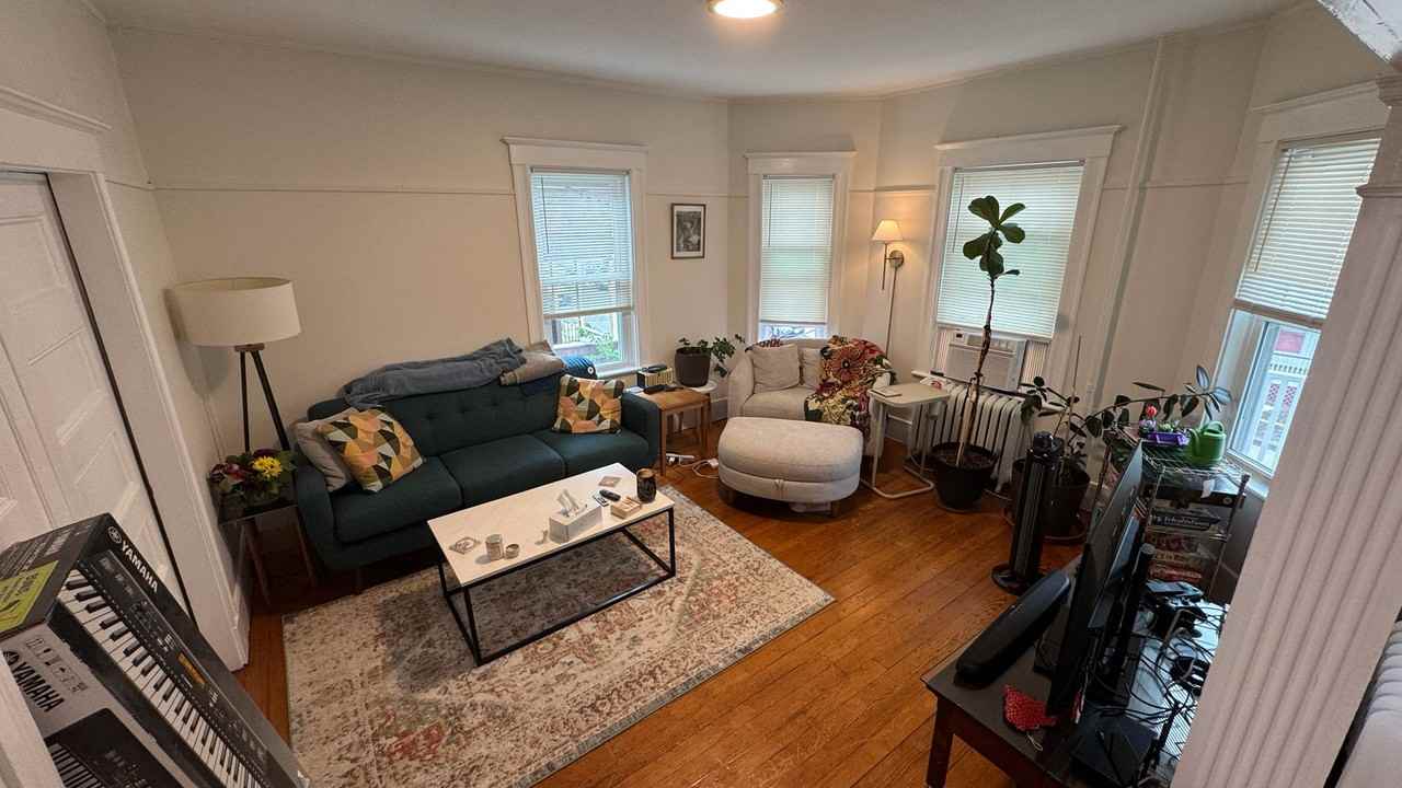 66 Hall Ave #2 - Photo 5 of 20