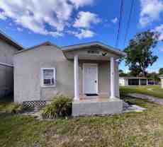 2330 S Fern Creek Ave - Photo 1 of 1