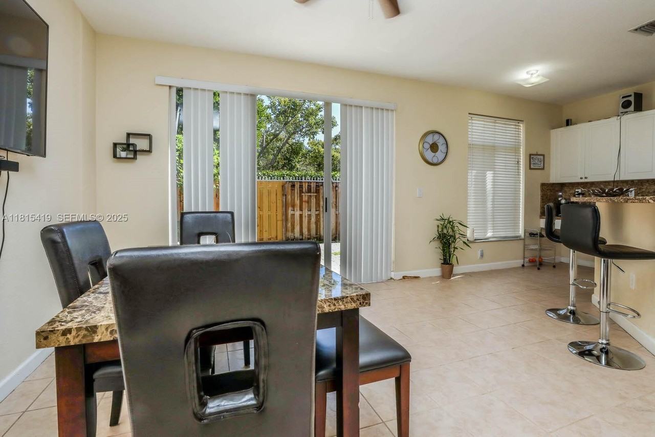 5741 Northwest 112th Court #5741 - Photo 6 of 50