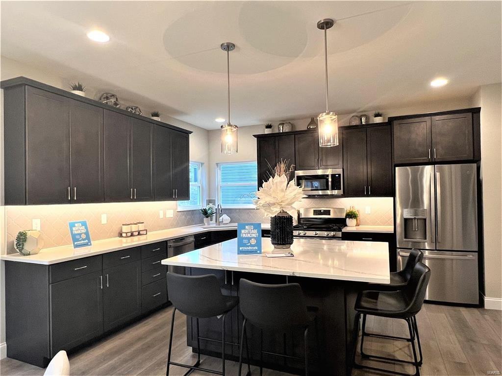 271 Lakeview Farms Dr #NA - Photo 3 of 30