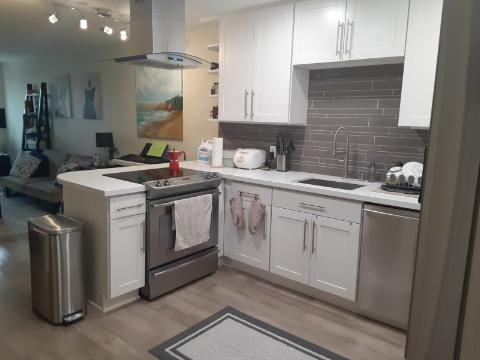 769 Hayes St #NA - Photo 3 of 24