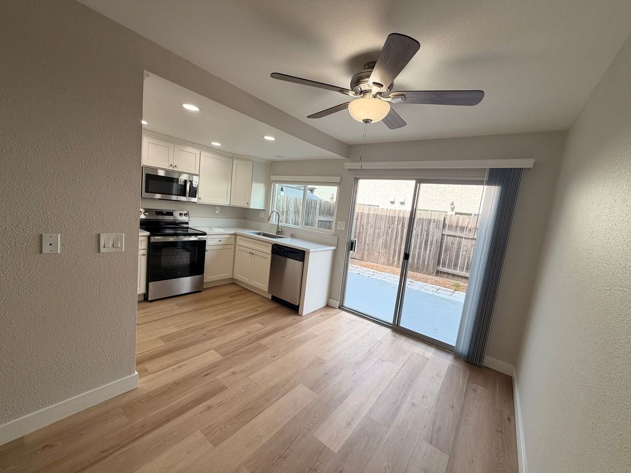 Beach Creek Resort Apartments - Photo 2 of 17
