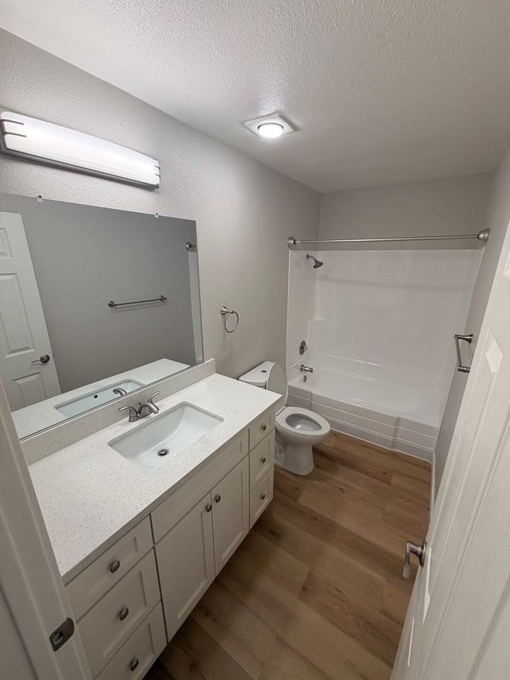 Beach Creek Resort Apartments - Photo 5 of 17