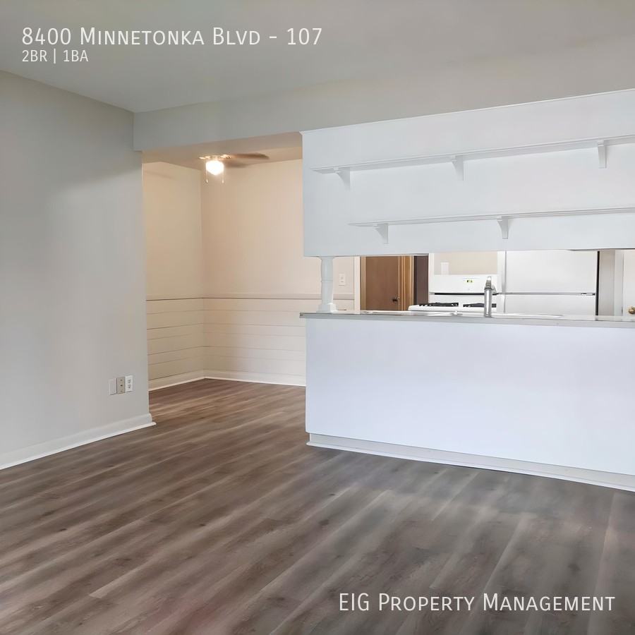 Trailway - Photo 3 of 39