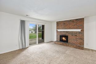 Welcome to The Bluffs – Comfort, Convenience & Value in the Heart of Gladstone - Photo 1 of 1