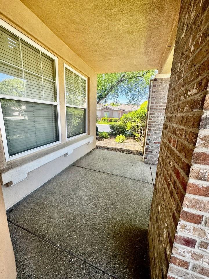 1902 Foster Way - Photo 3 of 25