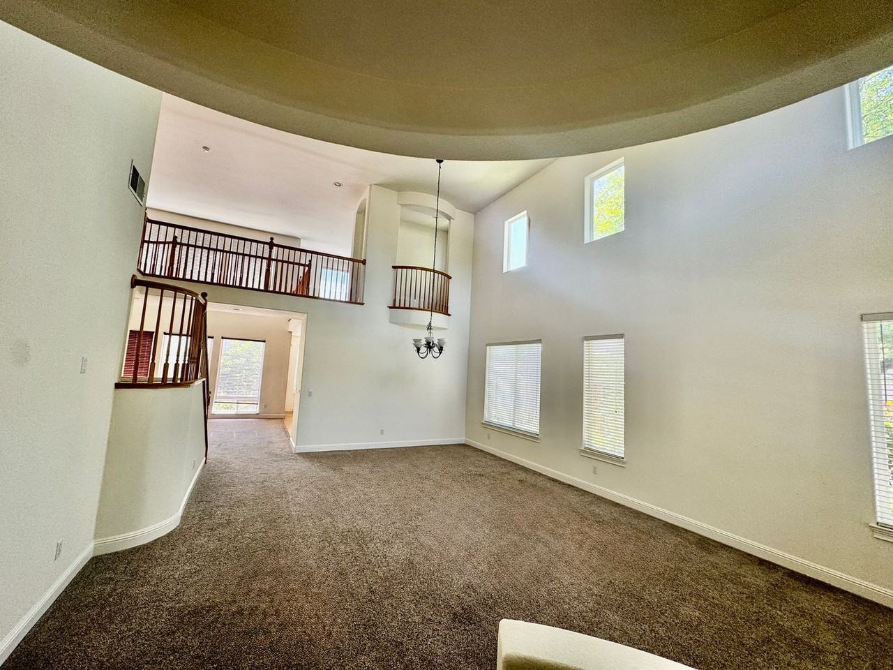 1902 Foster Way - Photo 4 of 25