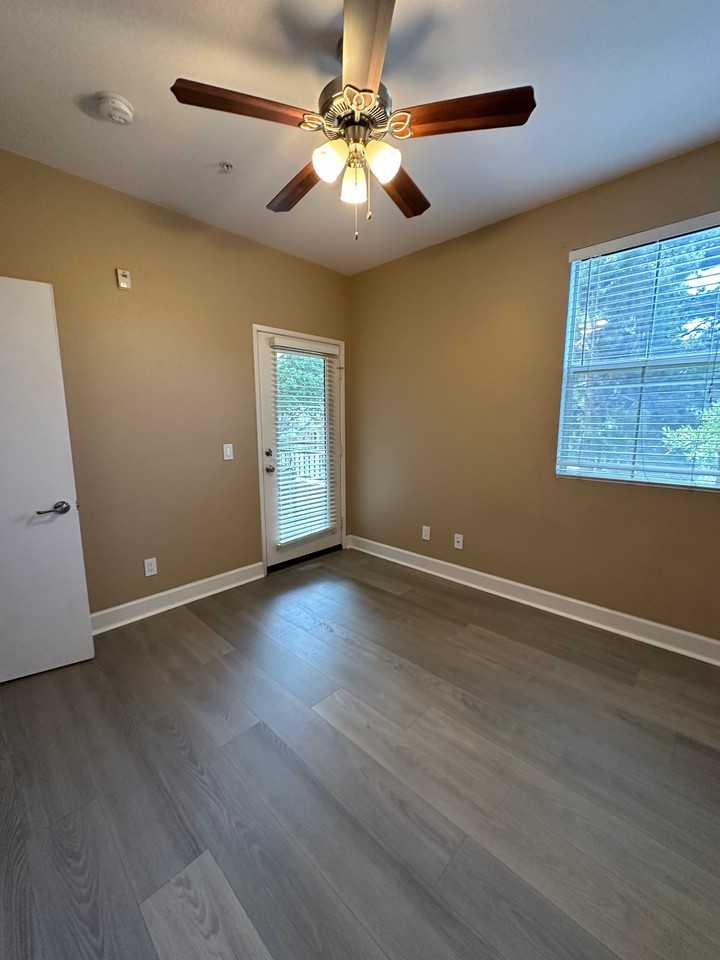 1875 Baudouin Pl #1 - Photo 5 of 19