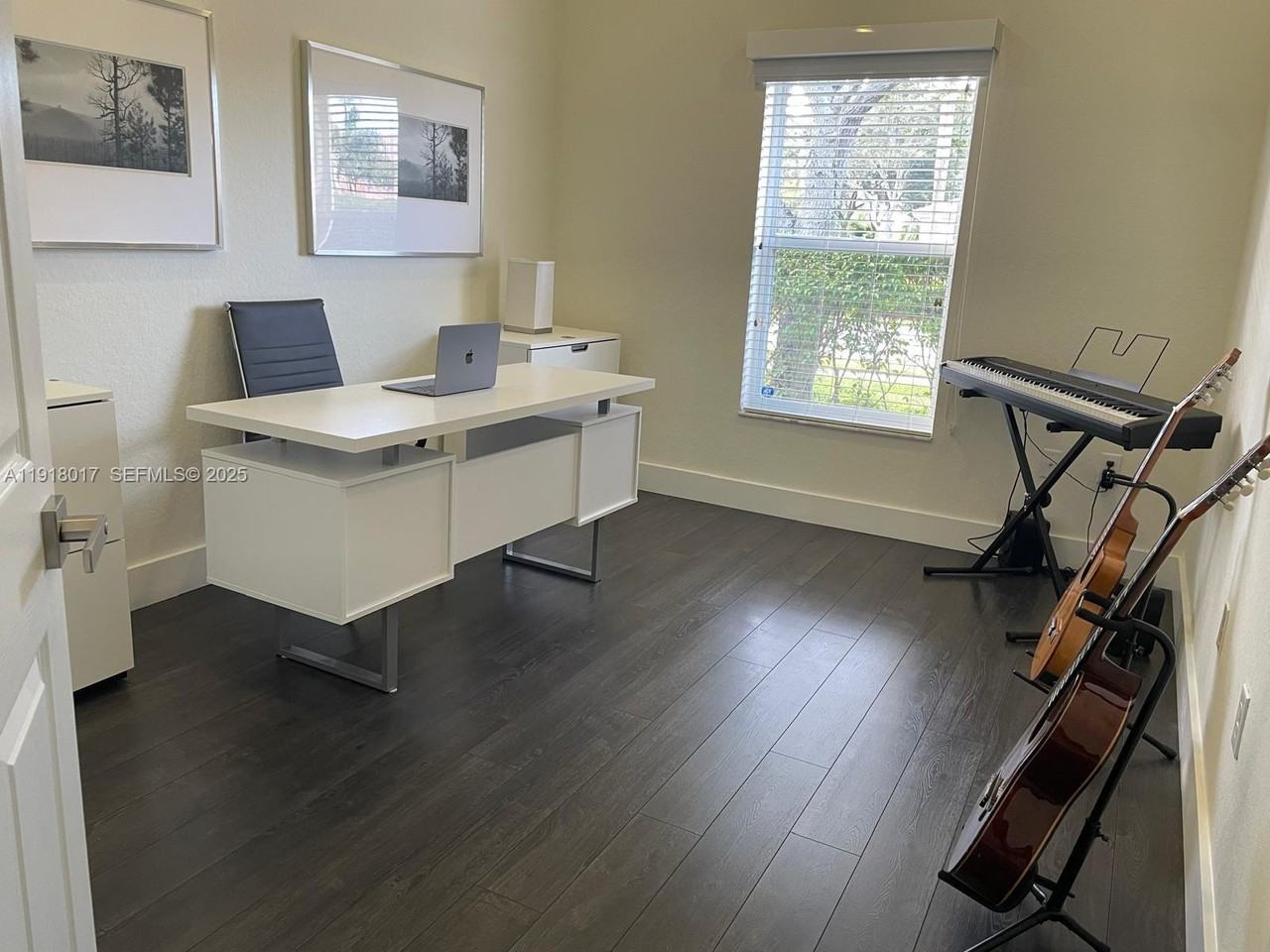 17048 Northwest 19th Street - Photo 4 of 18