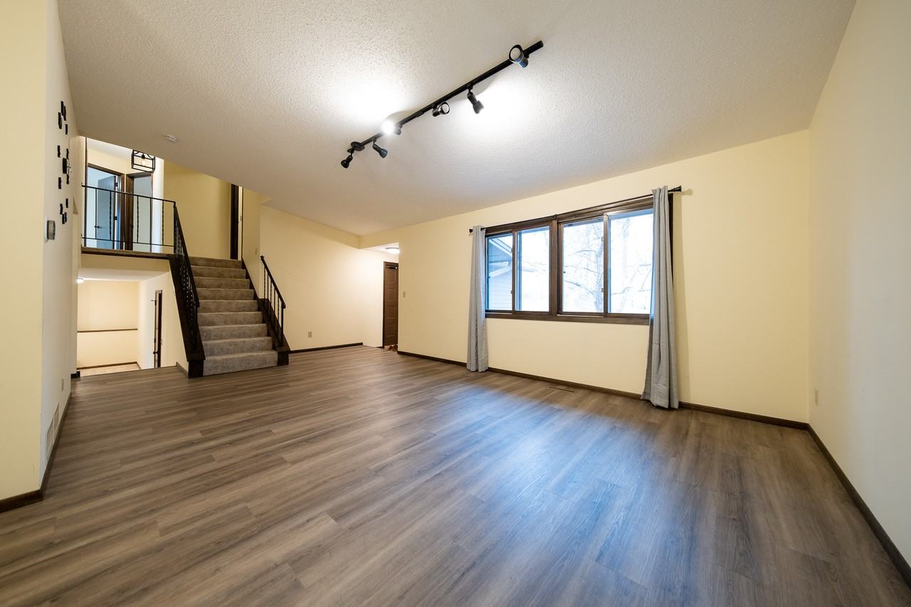 6900 Woodland Dr #1 - Photo 6 of 31