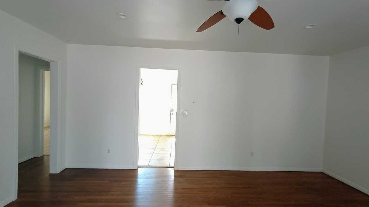 5130 Savannah St #1 - Photo 3 of 10