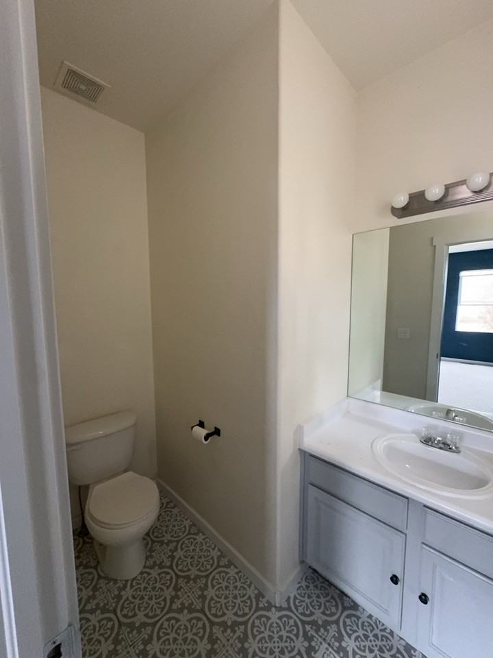 5198 Dovetail Ln #1 - Photo 4 of 19