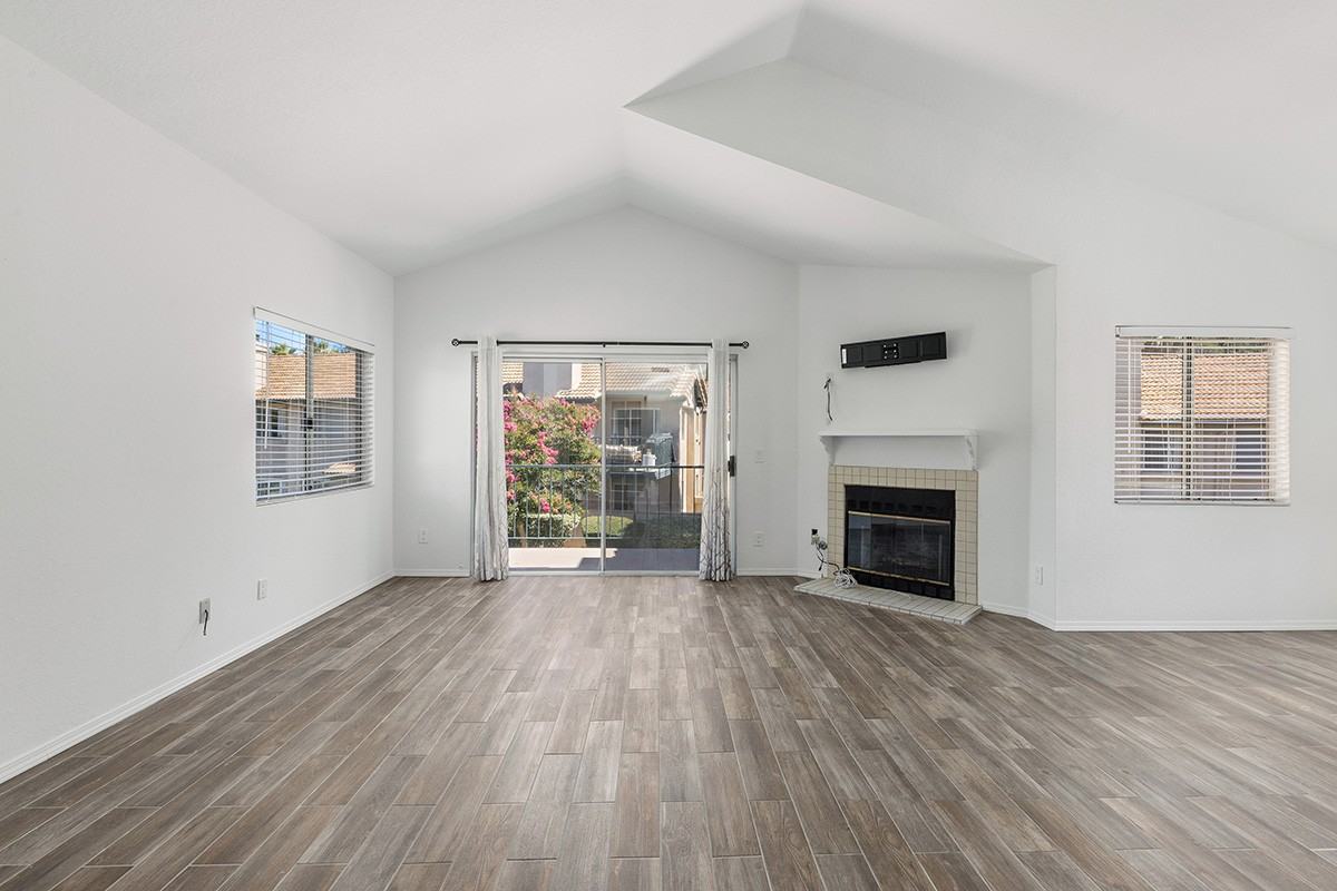 11239 Avenida De Los Lobos - GUnit G #G - Photo 4 of 30