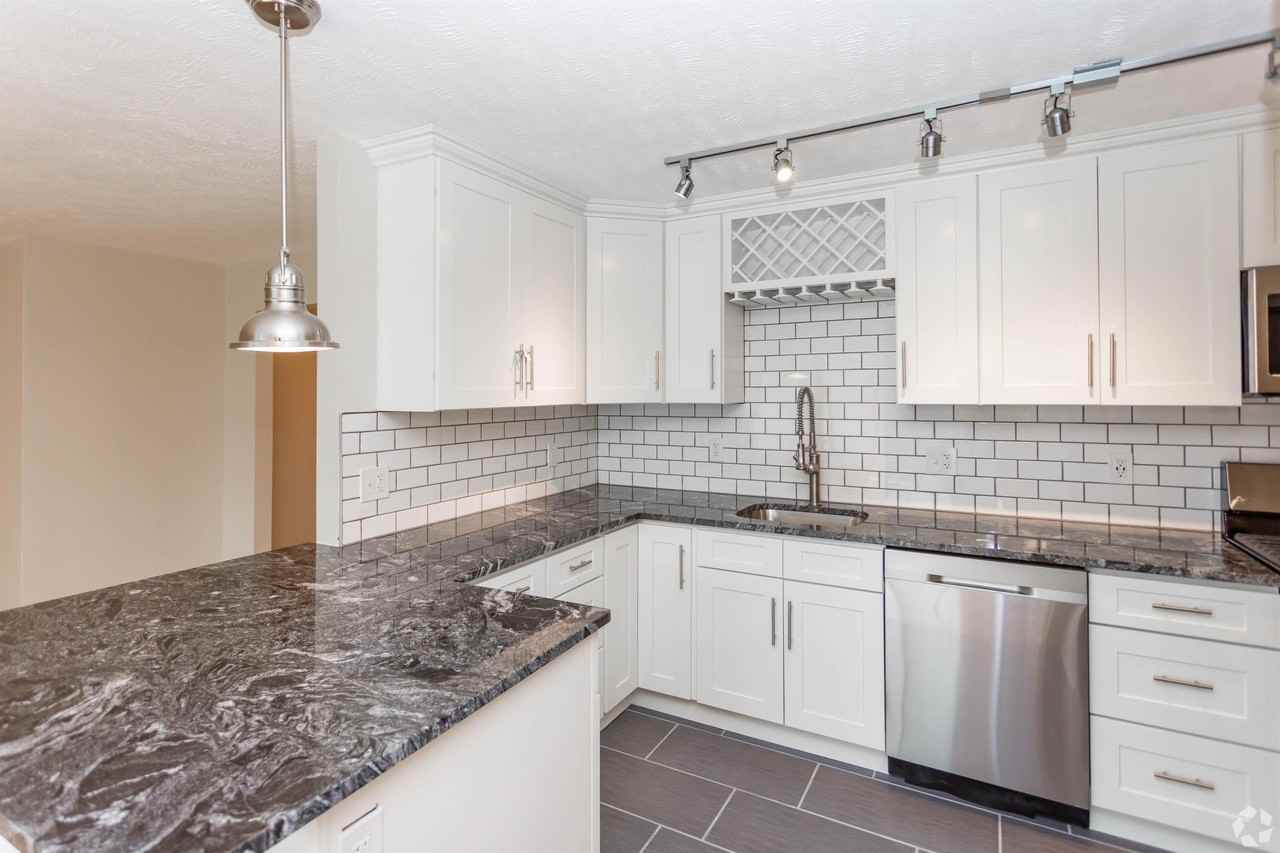 Beacon Hill 19 - Photo 2 of 27