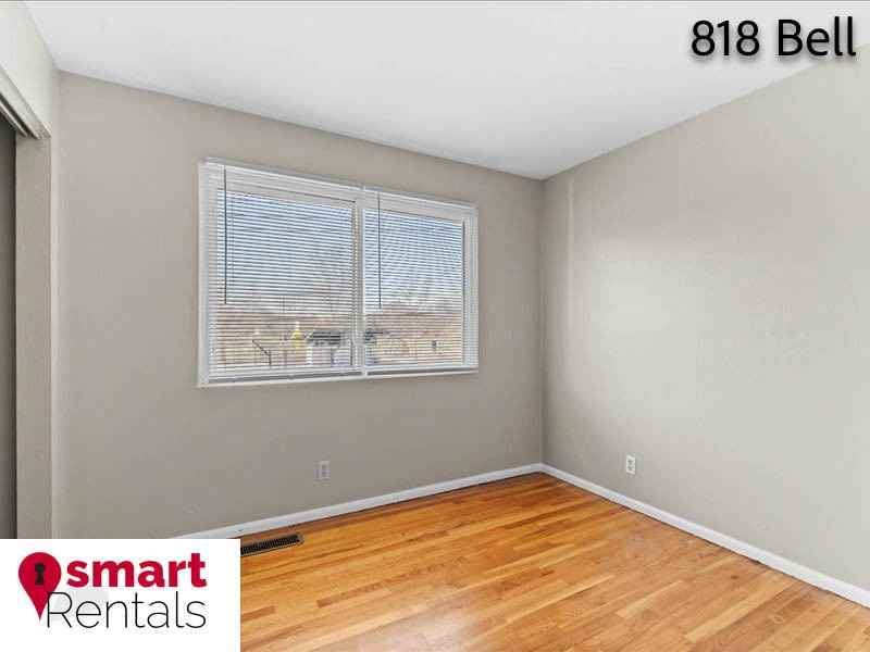 818 Bell Avenue - Photo 7 of 10