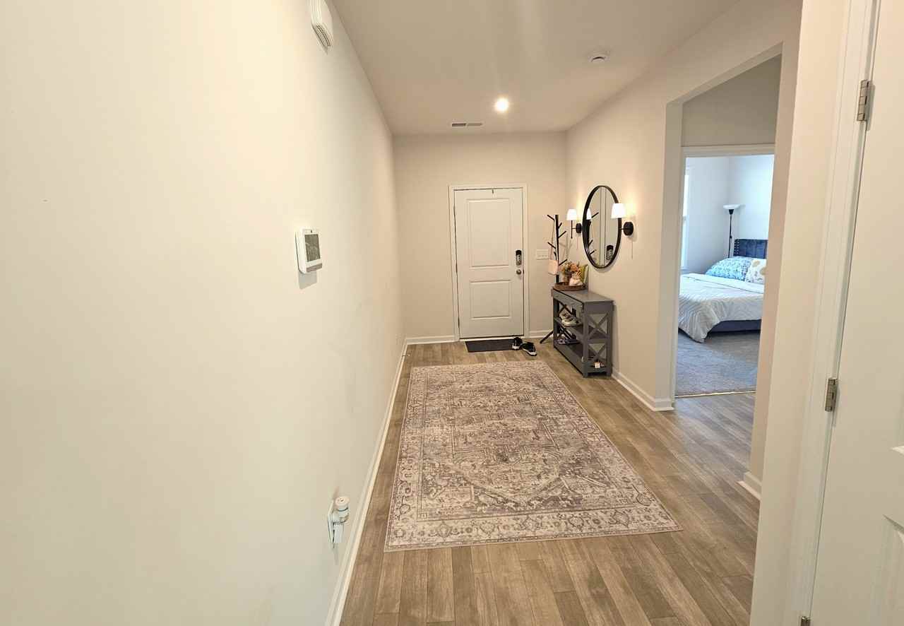 698 Oak Branch Pl #1 - Photo 3 of 31