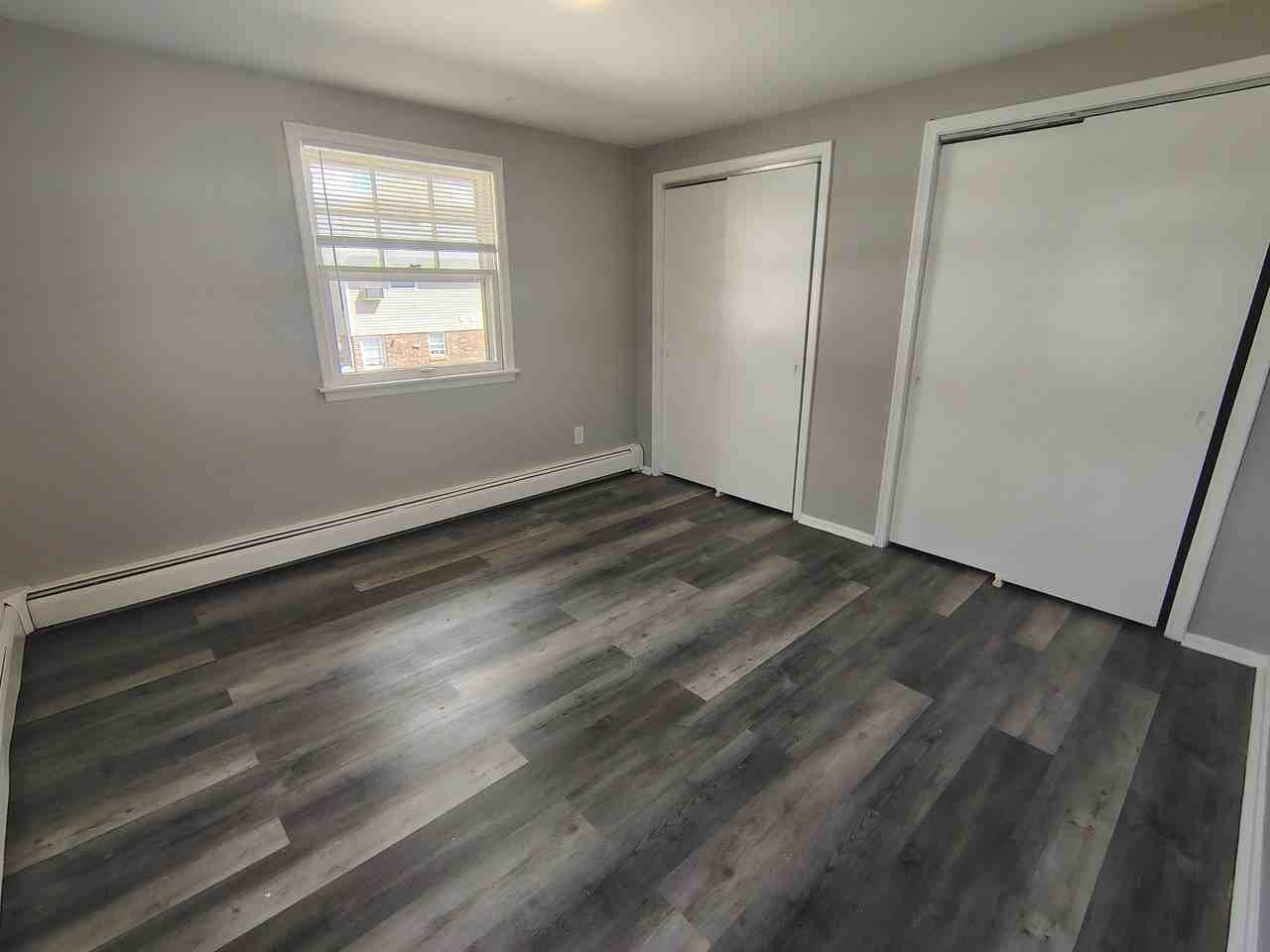 4960 Hinsdale Avenue #8 - Photo 7 of 9