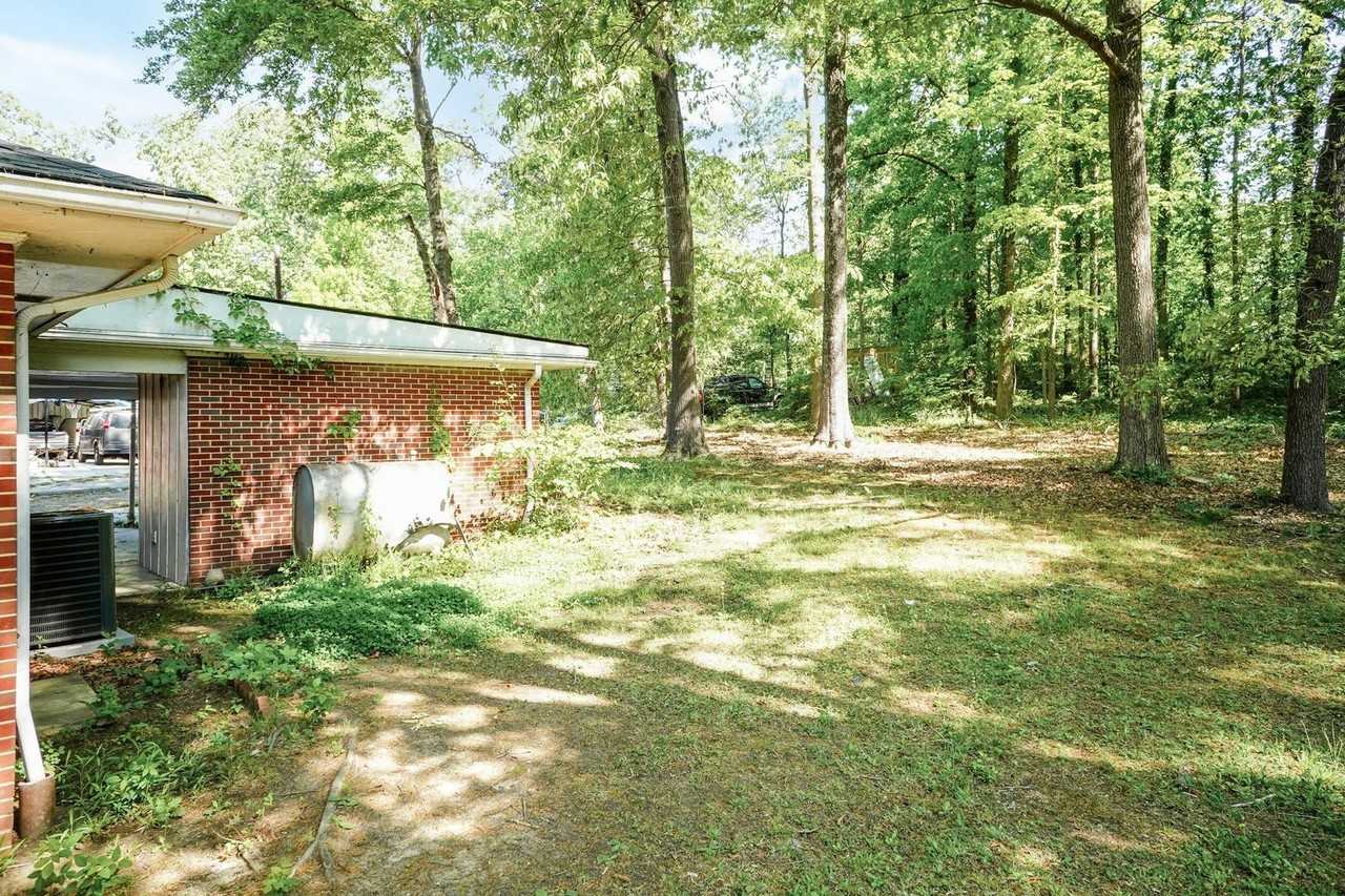 2003 Aiken Ave - Photo 7 of 29