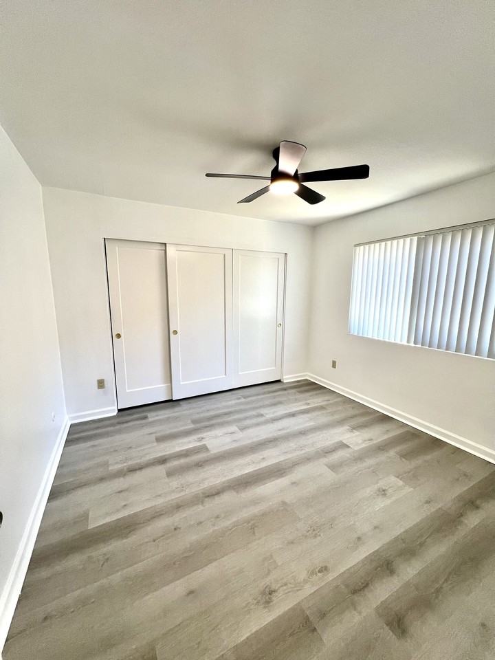 2240 West Dunlop Street - Photo 2 of 6