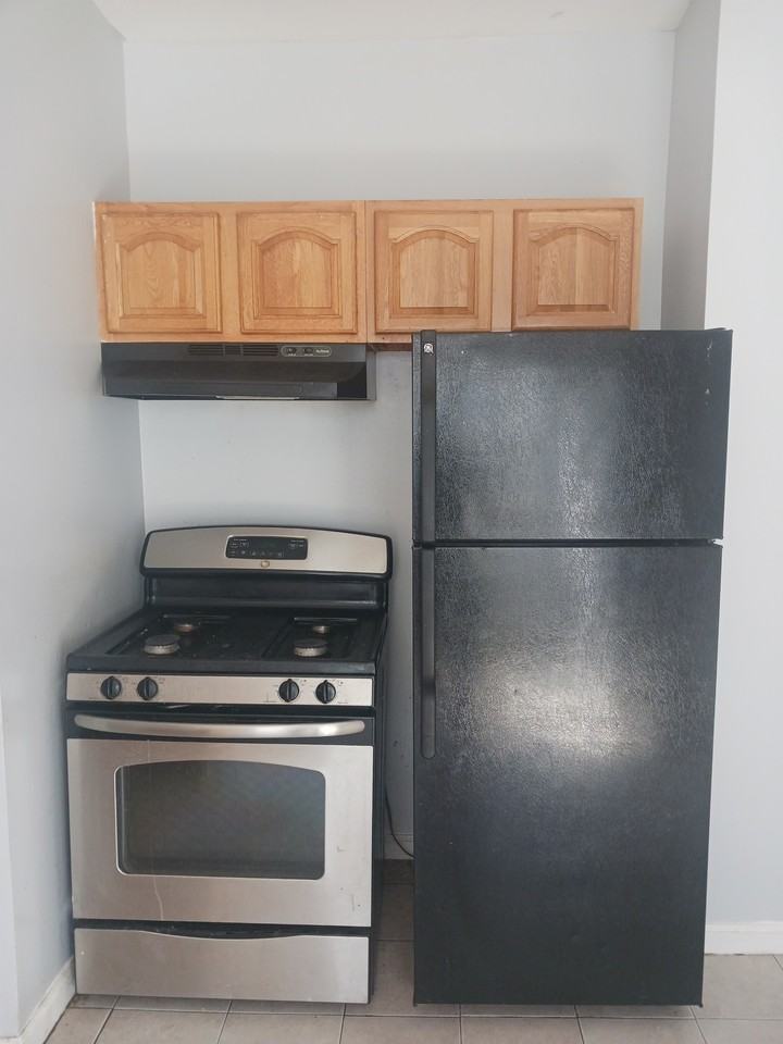 7 Franklin Street - Photo 2 of 8