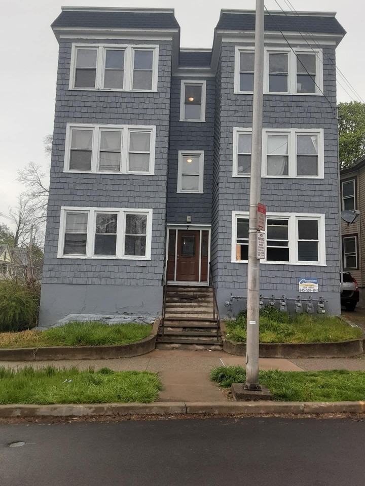 7 Franklin Street - Photo 4 of 14