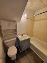 Walnut St 2115 - Photo 1 of 1