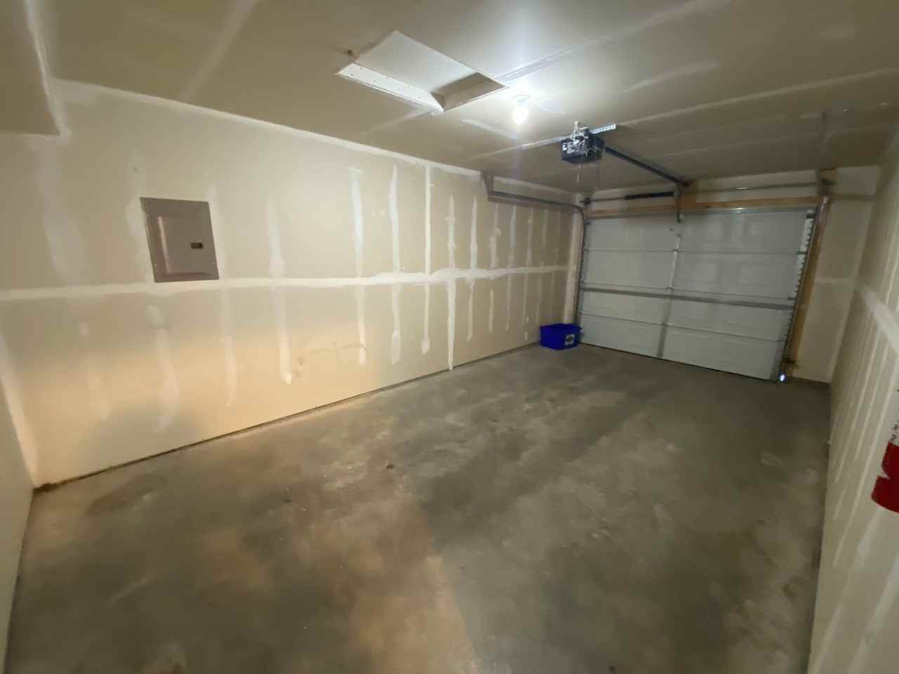 901 East Olive Street - Photo 3 of 45