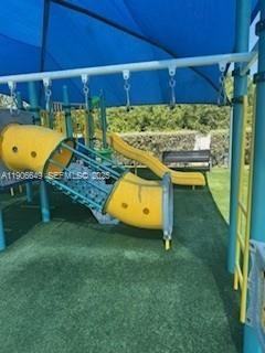 1140 Lidflower Street #1140 - Photo 3 of 23