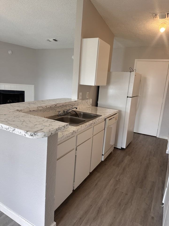 7471 Tiffany Meadows Lane - Photo 6 of 8