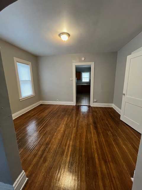 93 Pulaski St #1 - Photo 2 of 6