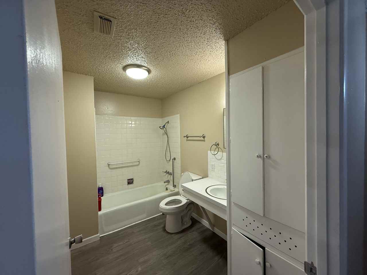 200 Twin Mountain Rd #H2 - Photo 6 of 32