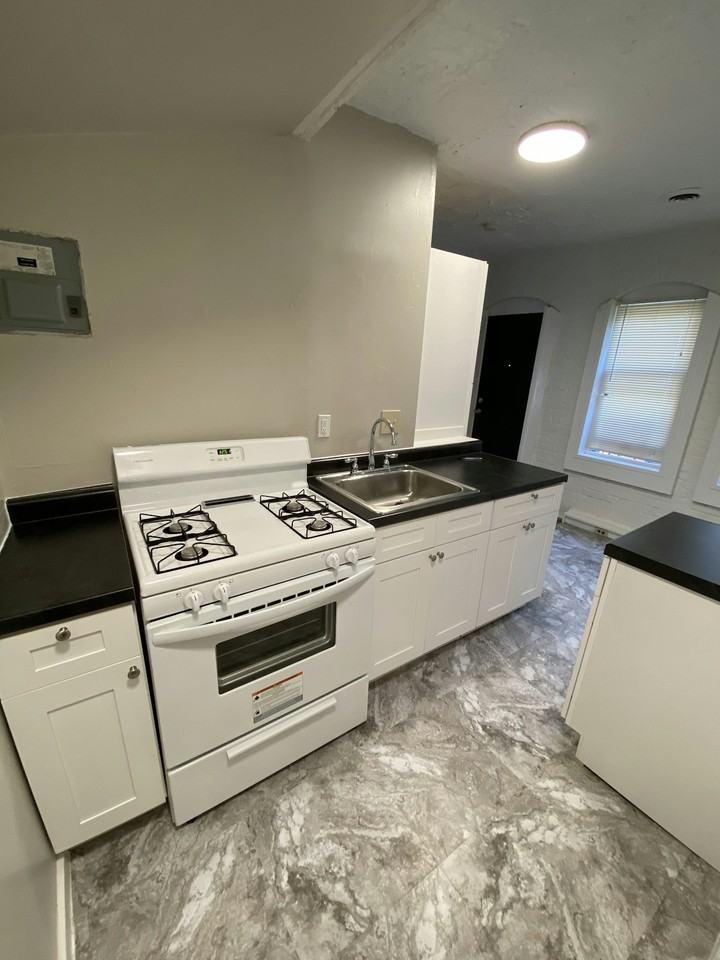 1701 Fulton Road, Unit 4 - Photo 2 of 11