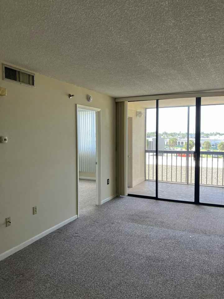 3006 Caring Way 401 Port Charlotte , FL, 33952, Unit 401 - Photo 6 of 21