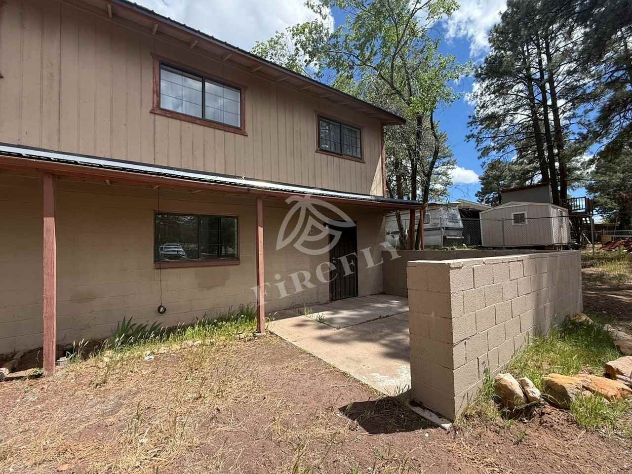 100 N 4th Dr, Unit c - Photo 2 of 11