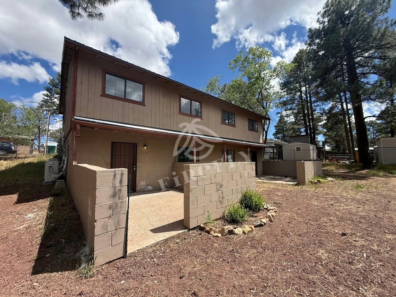 100 N 4th Dr, Unit c - Photo 3 of 11