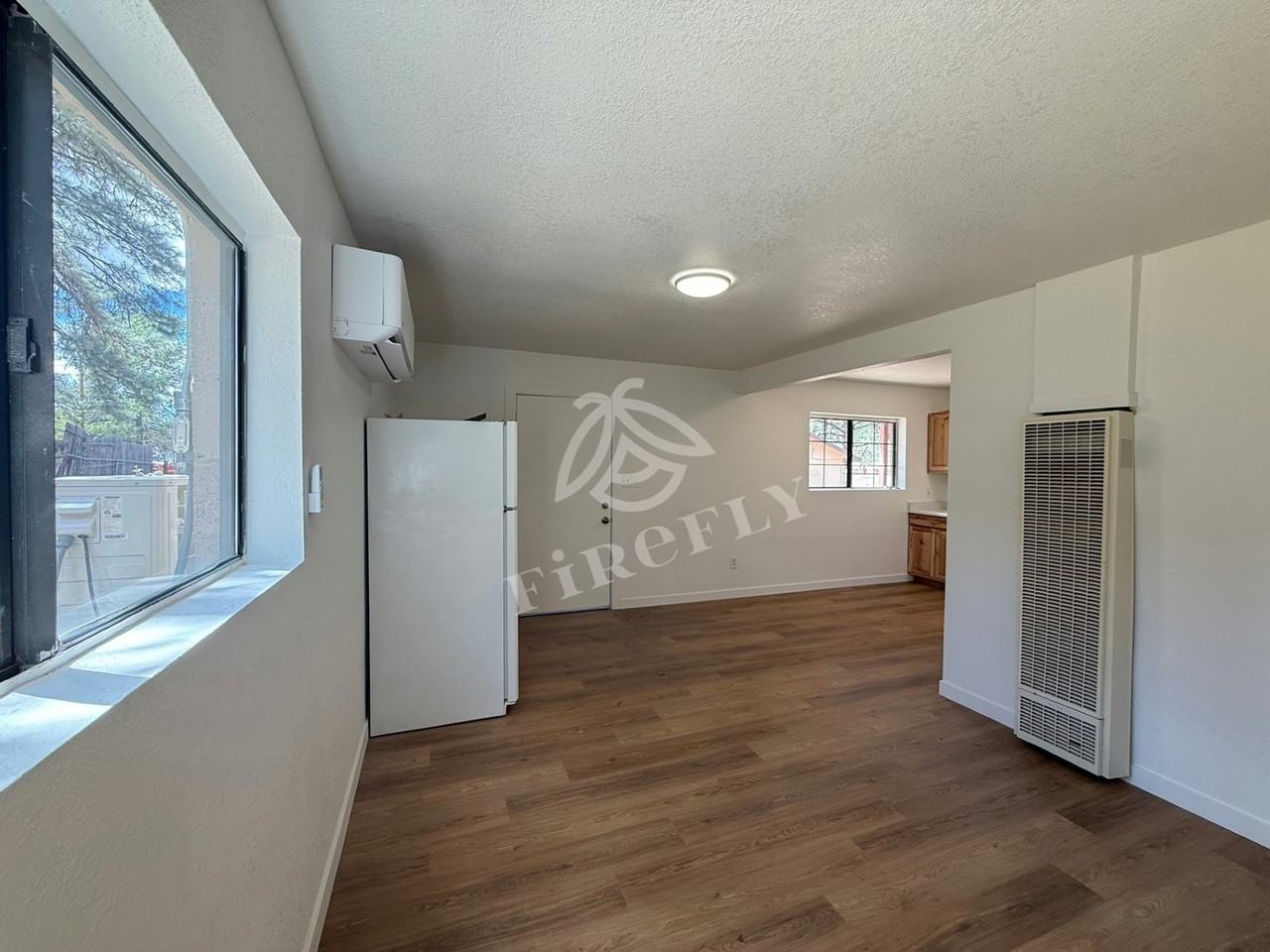 100 N 4th Dr, Unit c - Photo 5 of 11