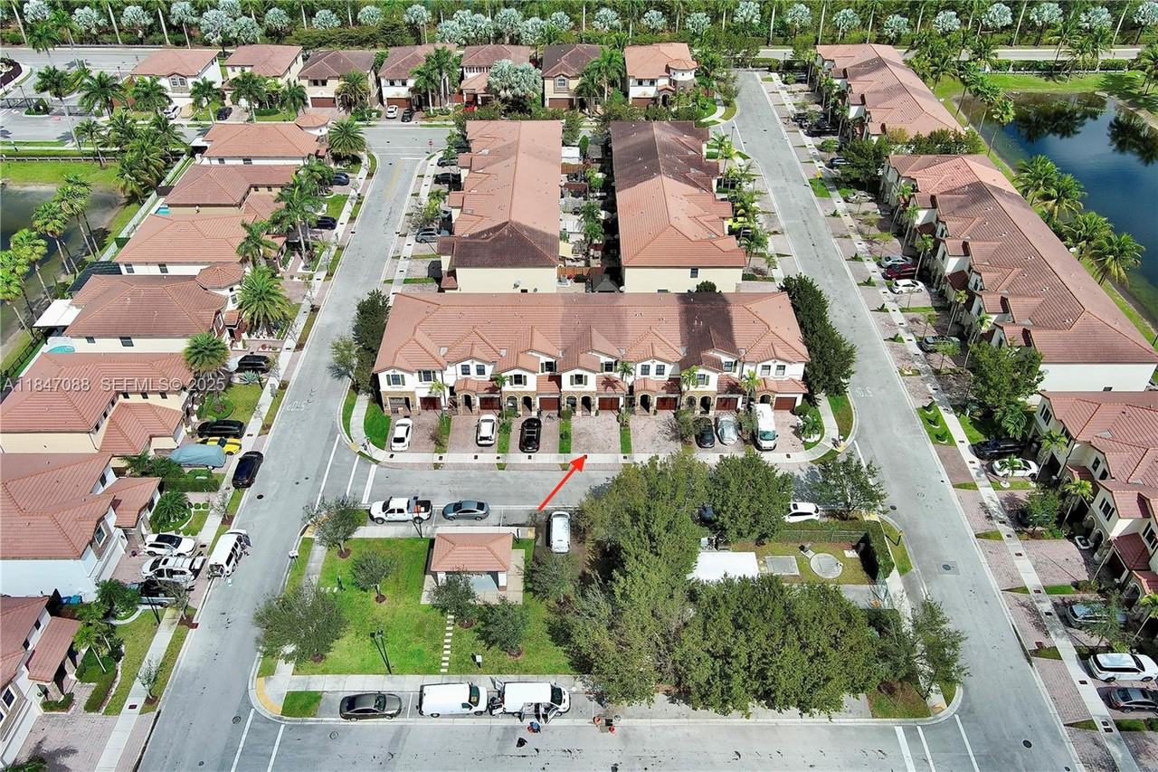 9831 Northwest 88th Lane #9831 - Photo 2 of 10