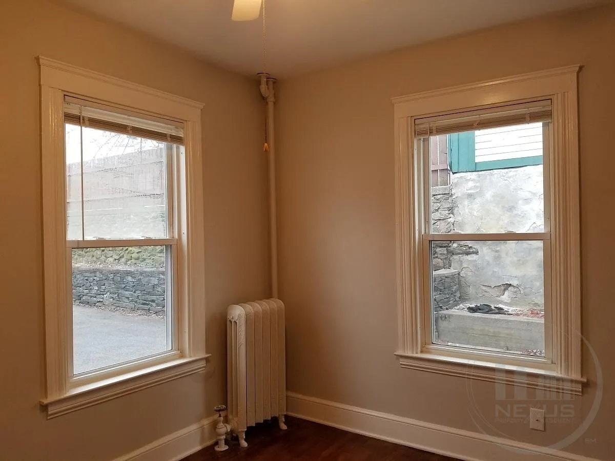 231 Cato Street, Unit 2 - Photo 5 of 15