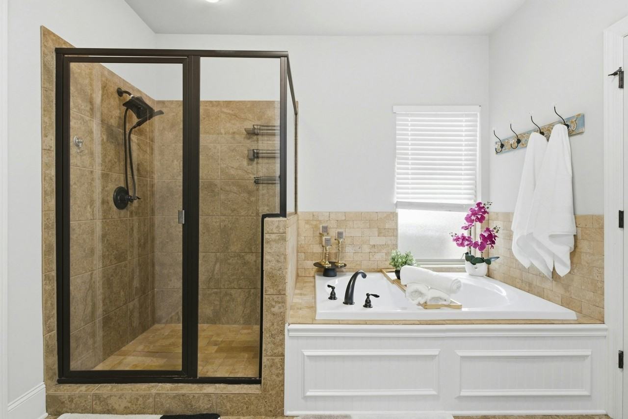 8349 Anslee Way Northwest - Photo 6 of 50